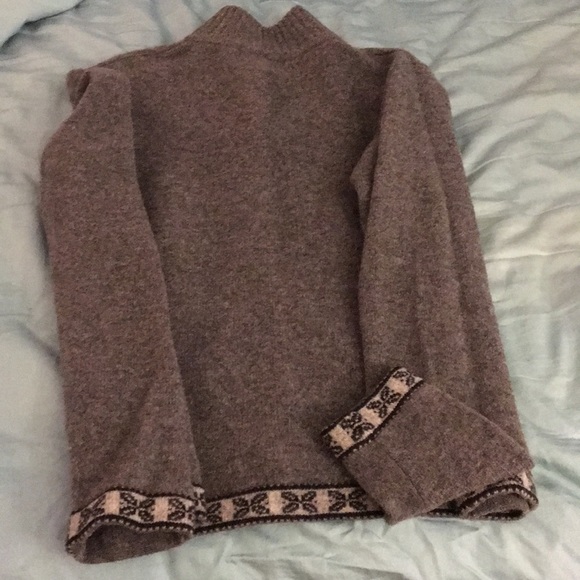 Eddie Bauer lambs wool gray sweater - Picture 5 of 7